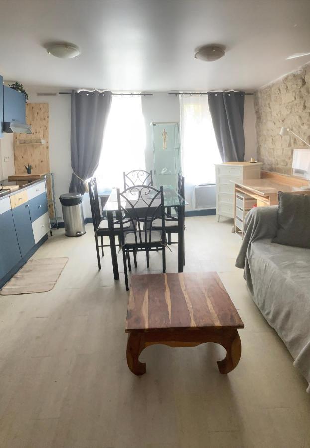 Exigehome-Grand Studio En Plein Centre De Saint Germain En Laye Esterno foto